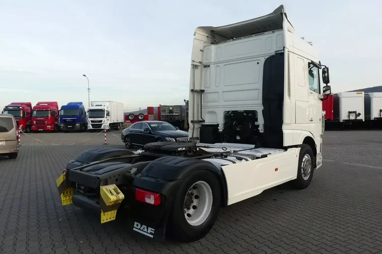 DAF XF 106.460 / EURO 6 / AUTOMAT / PEŁNY ADR / HYDRAULIKA DO CYSTERNY / zdjęcie 5
