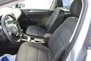 Volkswagen Golf Comfortline A netto 40 126 PLN Gwarancja Auto-Hold zdjęcie 9