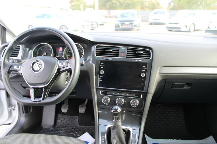 Volkswagen Golf Comfortline A netto 40 126 PLN Gwarancja Auto-Hold zdjęcie 14