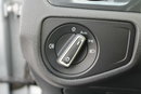 Volkswagen Golf Comfortline A netto 40 126 PLN Gwarancja Auto-Hold zdjęcie 19