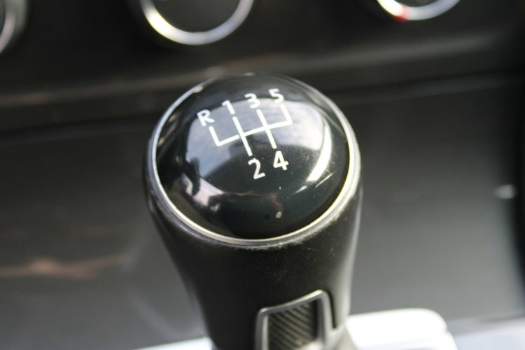 Volkswagen Golf Comfortline A netto 40 126 PLN Gwarancja Auto-Hold zdjęcie 21