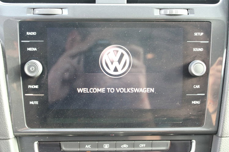 Volkswagen Golf Comfortline A netto 40 126 PLN Gwarancja Auto-Hold zdjęcie 25