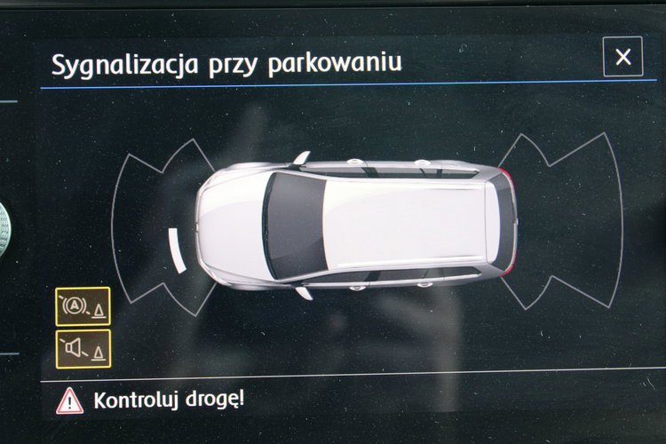 Volkswagen Golf Comfortline A netto 40 126 PLN Gwarancja Auto-Hold zdjęcie 29