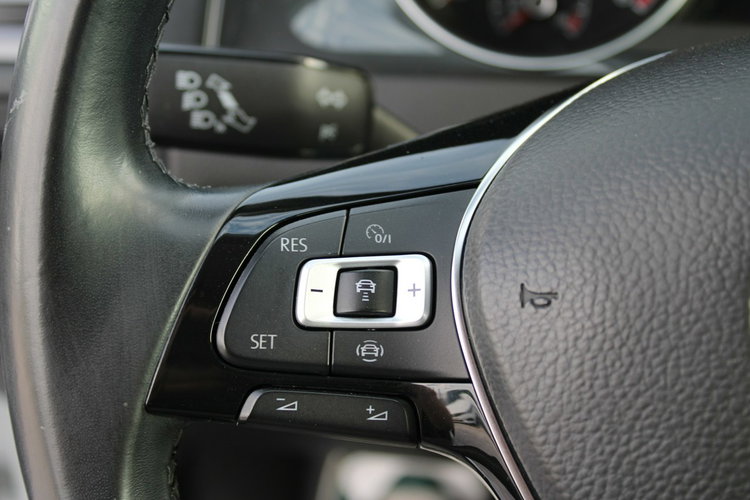 Volkswagen Golf Comfortline A netto 40 126 PLN Gwarancja Auto-Hold zdjęcie 30