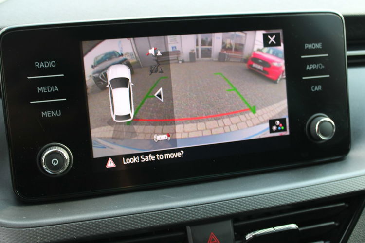 Skoda Scala DSG Ambition Gwarancja Kamera Asystent zdjęcie 24