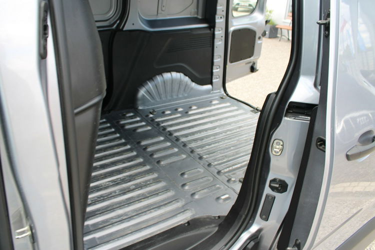 Opel Combo 3osob.Vat-1 F-vat Salon Polska Gwarancja zdjęcie 14