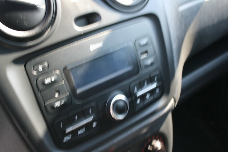 Dacia Dokker 1.3 Tce ComfortClim Gwarancja zdjęcie 15