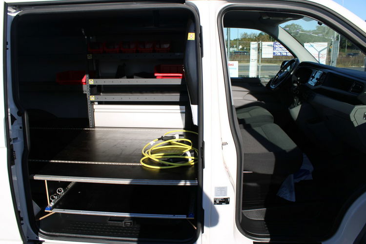 Volkswagen Transporter L2H1 Elektryczny VAT-1 zdjęcie 16