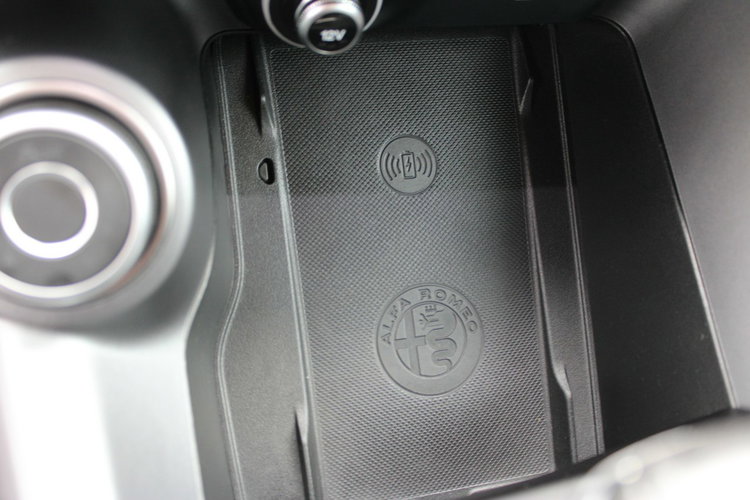 Alfa Romeo Tonale F Sprint DCT netto 73 902 PLN Automat Led zdjęcie 29