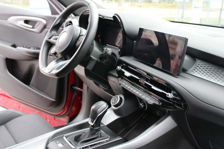 Alfa Romeo Tonale F Sprint DCT netto 73 902 PLN Automat Led zdjęcie 36