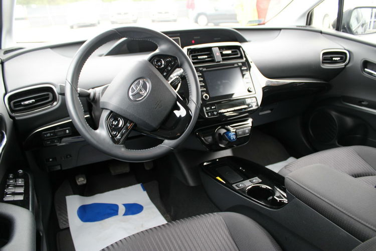 Toyota Prius 1.8 Hybrid 122 Km Comfort E-Cvt Gwarancja zdjęcie 13