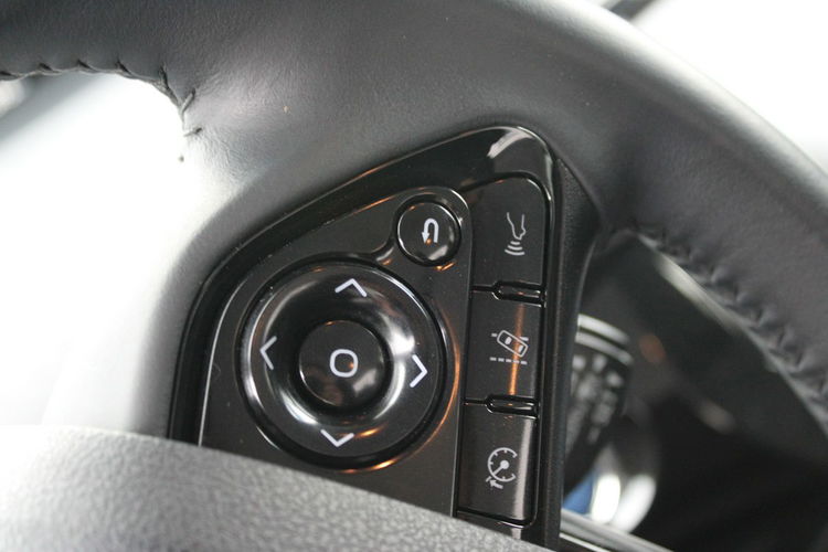 Toyota Prius 1.8 Hybrid 122 Km Comfort E-Cvt Gwarancja zdjęcie 19