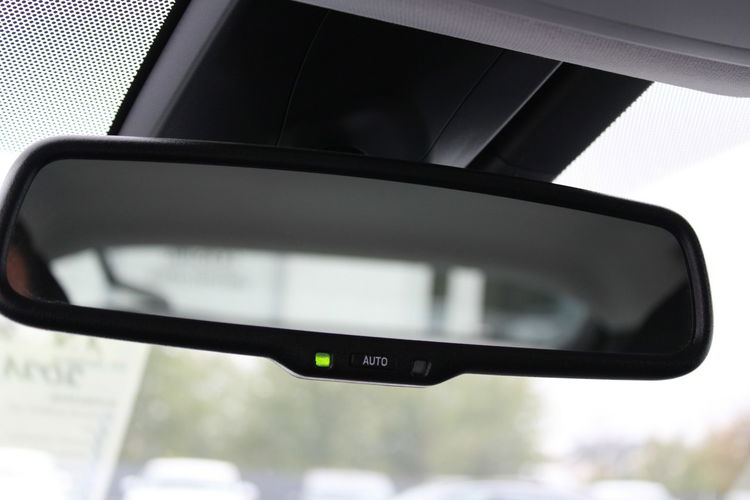 Toyota Prius 1.8 Hybrid 122 Km Comfort E-Cvt Gwarancja zdjęcie 37