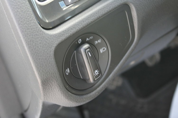 Volkswagen Golf Trendline LED Gwarancja Salon Polska F-VAT zdjęcie 17