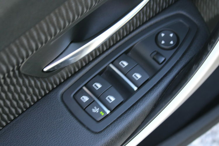 BMW 3GT 320i Advantage Led F-vat SalonPL Gwarancja zdjęcie 19