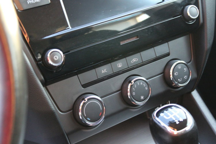 Skoda Octavia Ambition Salon Polska netto 30 813 PLN Gwarancja zdjęcie 19