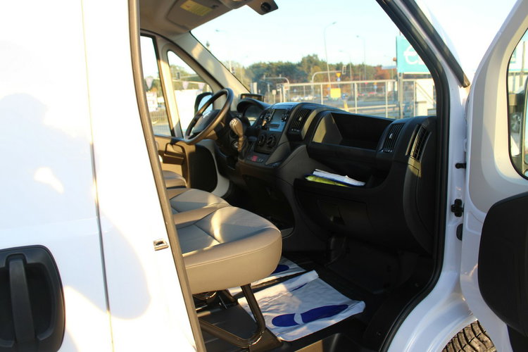 Fiat Ducato E-DUCATO L2h1 47kWh Salon polska, 122HP zdjęcie 21