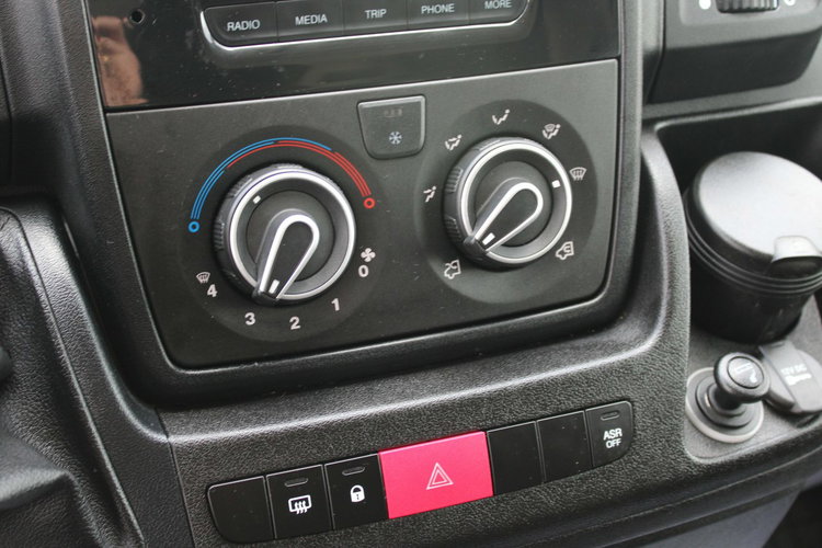 Peugeot Boxer L4H2 Netto 53 577PLN 163KM Gwarancja Salon PL vat-1 zdjęcie 19