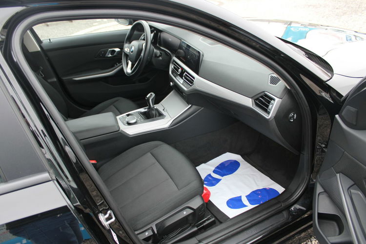 BMW 318 Advantage F-Vat Salon Polska Gwarancja zdjęcie 30