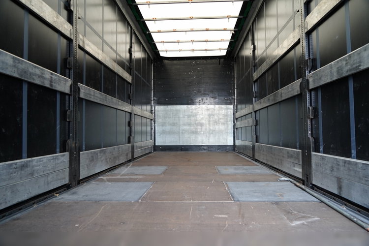 Volvo FH 460 / 6x2 / FIRANKA- 7.7 m / DACH PODNOSZONY / I-SAVE / KLIMA POSTOJOWA / OŚ PODNOSZONA SKRĘTNA / zdjęcie 23