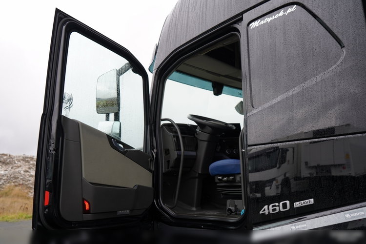 Volvo FH 460 / 6x2 / FIRANKA- 7.7 m / DACH PODNOSZONY / I-SAVE / KLIMA POSTOJOWA / OŚ PODNOSZONA SKRĘTNA / zdjęcie 29