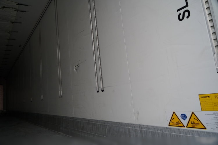 SCHMITZ CARGOBULL / CHŁODNIA / NOWY AGREGAT THERMO KING / SLX 300 / 0 MTH / DOPPELSTOCK   zdjęcie 17