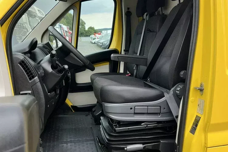 Peugeot Boxer zdjęcie 14