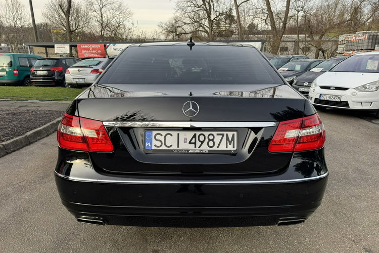 Mercedes E 200 Klimatronic 2-stref, Avantgarde, Skóra, Podgrz. fotele zdjęcie 10