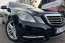 Mercedes E 200 Klimatronic 2-stref, Avantgarde, Skóra, Podgrz. fotele zdjęcie 5