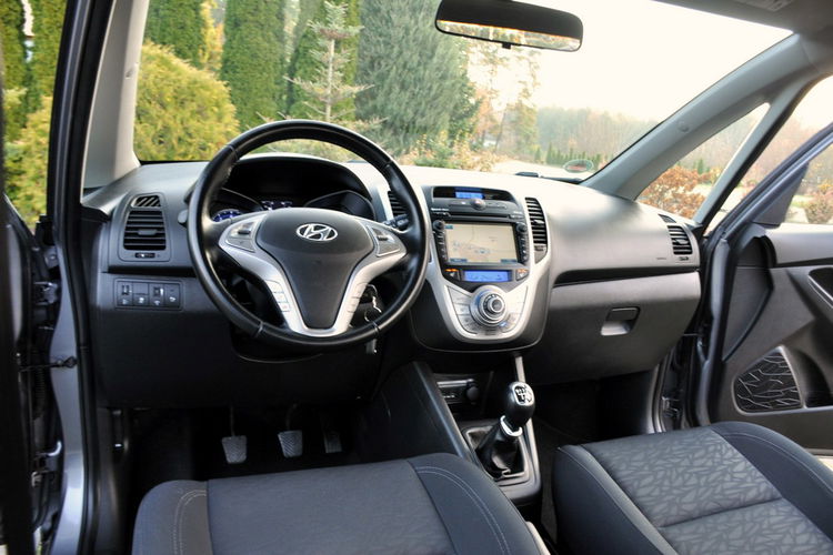 Hyundai ix20 1.4i(90KM) 57tyś.km Duża Navi Kamera Klimatronik Parkt I Wł Alu16"ASO zdjęcie 28