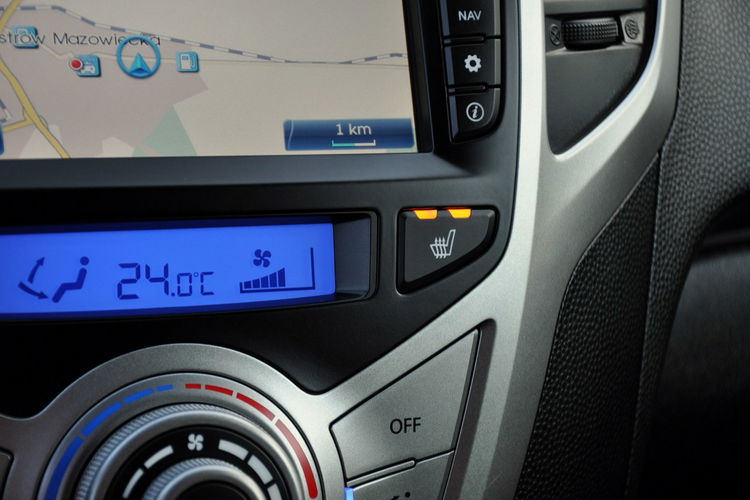 Hyundai ix20 1.4i(90KM) 57tyś.km Duża Navi Kamera Klimatronik Parkt I Wł Alu16"ASO zdjęcie 34