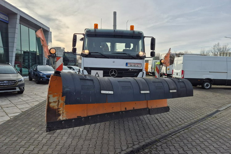 Axor 1833 4X4 Mercedes-Benz Axor 18.33 4X4 / HAKOWIEC / PŁUG ŚNIEŻNY zdjęcie 3