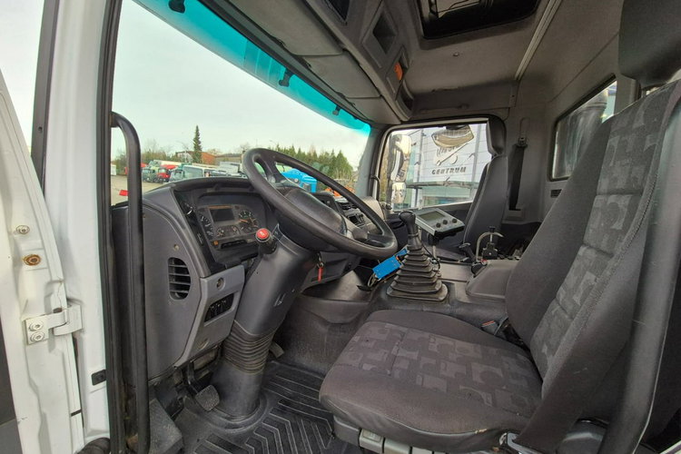 Axor 1833 4X4 Mercedes-Benz Axor 18.33 4X4 / HAKOWIEC / PŁUG ŚNIEŻNY zdjęcie 32