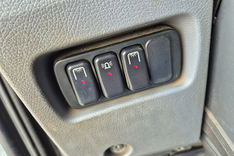 Axor 1833 4X4 Mercedes-Benz Axor 18.33 4X4 / HAKOWIEC / PŁUG ŚNIEŻNY zdjęcie 35