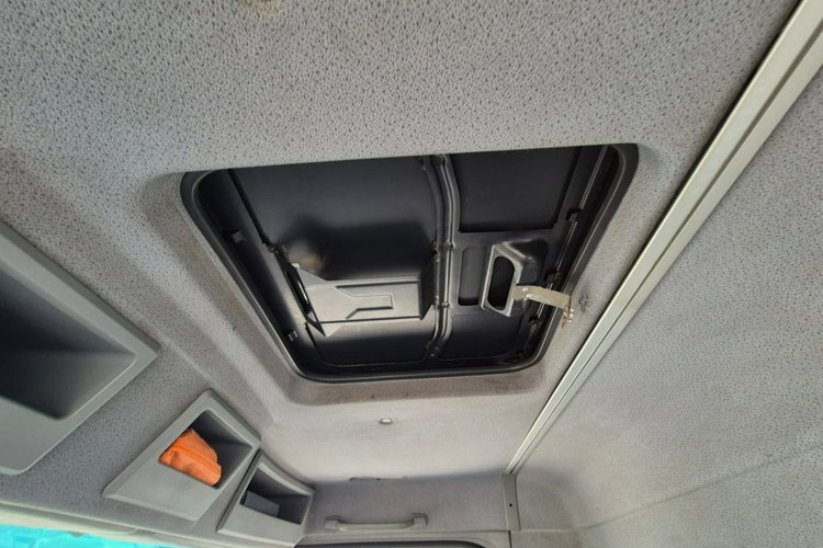 Axor 1833 4X4 Mercedes-Benz Axor 18.33 4X4 / HAKOWIEC / PŁUG ŚNIEŻNY zdjęcie 39