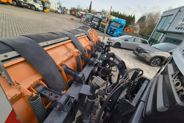 Axor 1833 4X4 Mercedes-Benz Axor 18.33 4X4 / HAKOWIEC / PŁUG ŚNIEŻNY zdjęcie 40