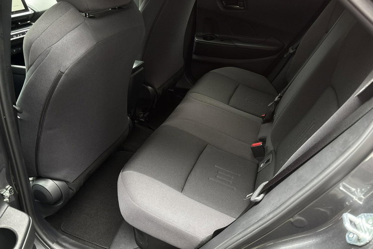 Toyota C-HR 1.8 HSD 140KM STYLE, salon Polska, gwarancja, FV23% zdjęcie 11