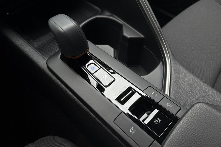 Toyota C-HR 1.8 HSD 140KM STYLE, salon Polska, gwarancja, FV23% zdjęcie 17