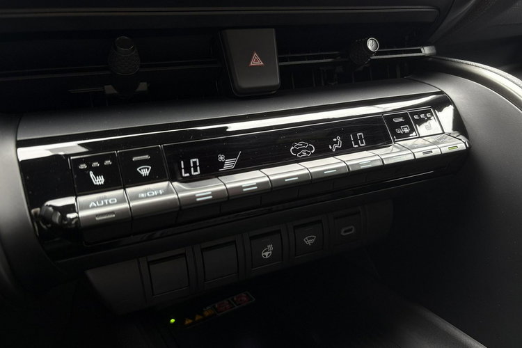 Toyota C-HR 1.8 HSD 140KM STYLE, salon Polska, gwarancja, FV23% zdjęcie 18