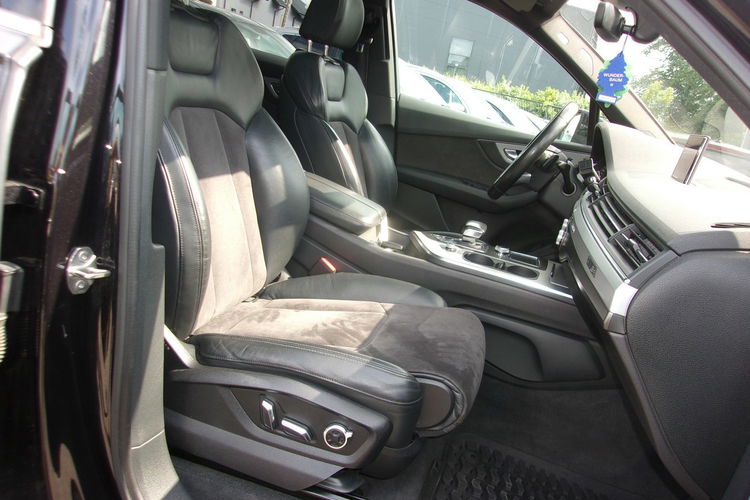 Audi Q7 Klimatronic 4-stref, 7-osobowy, Podgrz. fotele, Navi, PDC, Radar zdjęcie 31