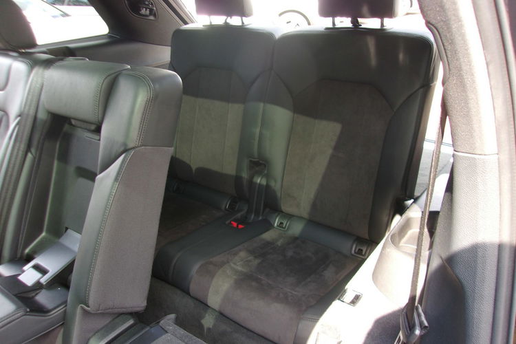 Audi Q7 Klimatronic 4-stref, 7-osobowy, Podgrz. fotele, Navi, PDC, Radar zdjęcie 36