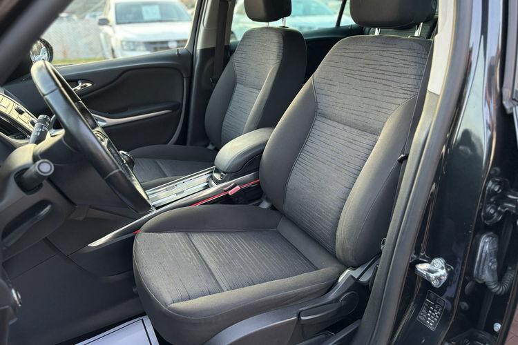 Opel Zafira Gwarancja, Zarejestrowany, Klima, Serwis, Grzana kierownica i fotele zdjęcie 14