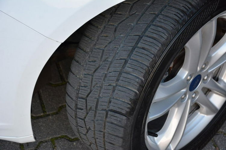 Ford Mondeo Titanium Navi SONY ParkAssist Parktronic Lane Assist Keyless Go Alu17" zdjęcie 33