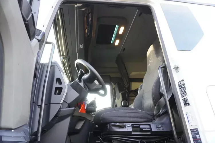 MAN TGX 18.430 4x2 E6 / Kontener KEREX Doppelstock 19 EPAL / Kab. sypialna / 2021 zdjęcie 12