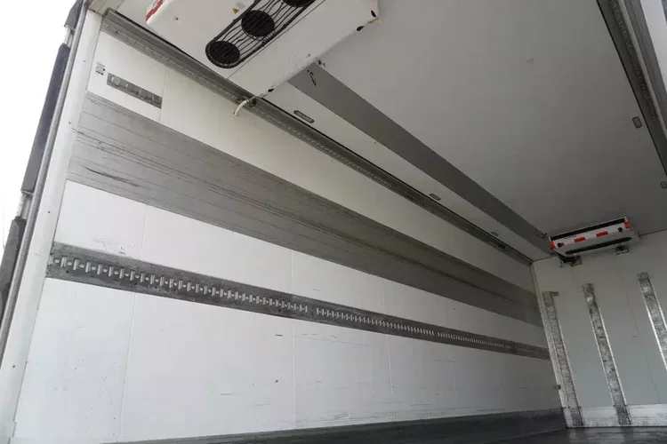 Scania G500 6x2 / Chłodnia Schmitz 19 EPAL Multitemperatura / Thermoking T1200R / Oś skrętna / wys. 280 cm zdjęcie 10