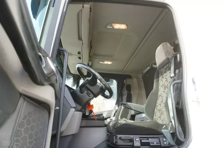 Scania G500 6x2 / Chłodnia Schmitz 19 EPAL Multitemperatura / Thermoking T1200R / Oś skrętna / wys. 280 cm zdjęcie 18