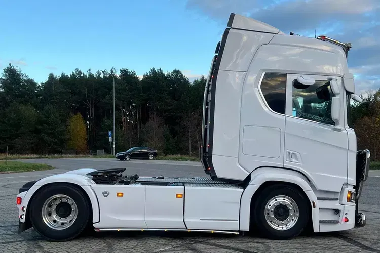 Scania R650 z Niemiec bez EGR tylko SCR pełne wyposażenie FULL AIR V8 zdjęcie 9