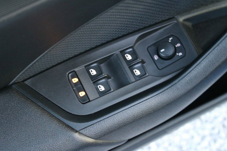 Skoda Octavia AMBITION F-vat LED Salon Polska Gwarancja DSG zdjęcie 16