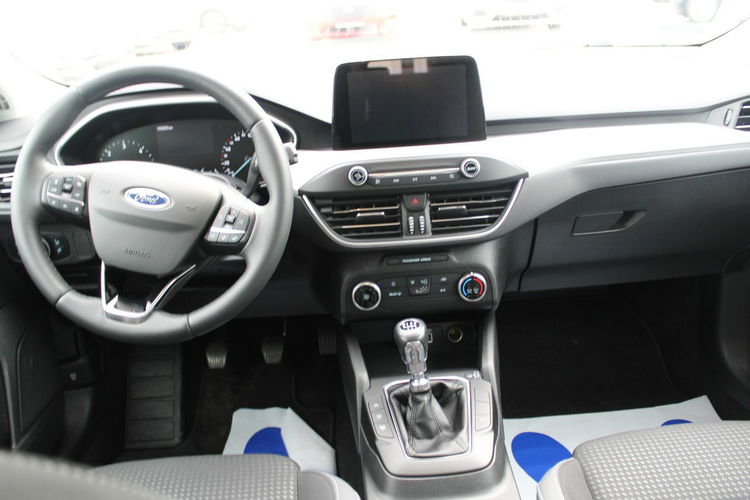 Ford Focus Trend Edition FullLed Gwarancja F-vat 120HP zdjęcie 14