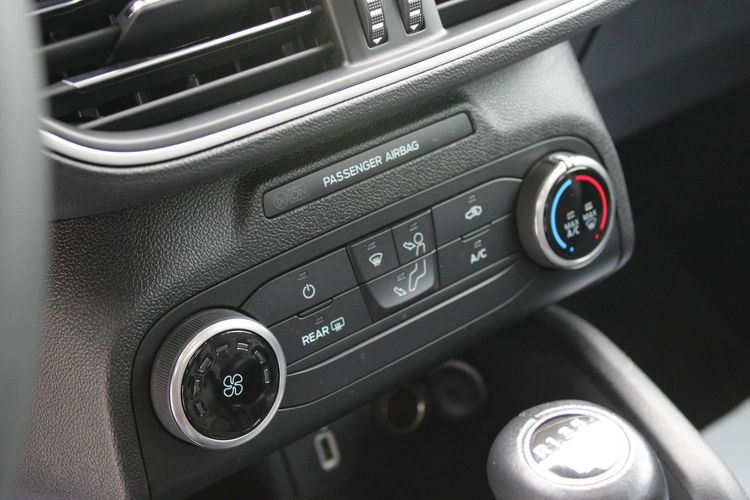 Ford Focus Trend Edition FullLed Gwarancja F-vat 120HP zdjęcie 23